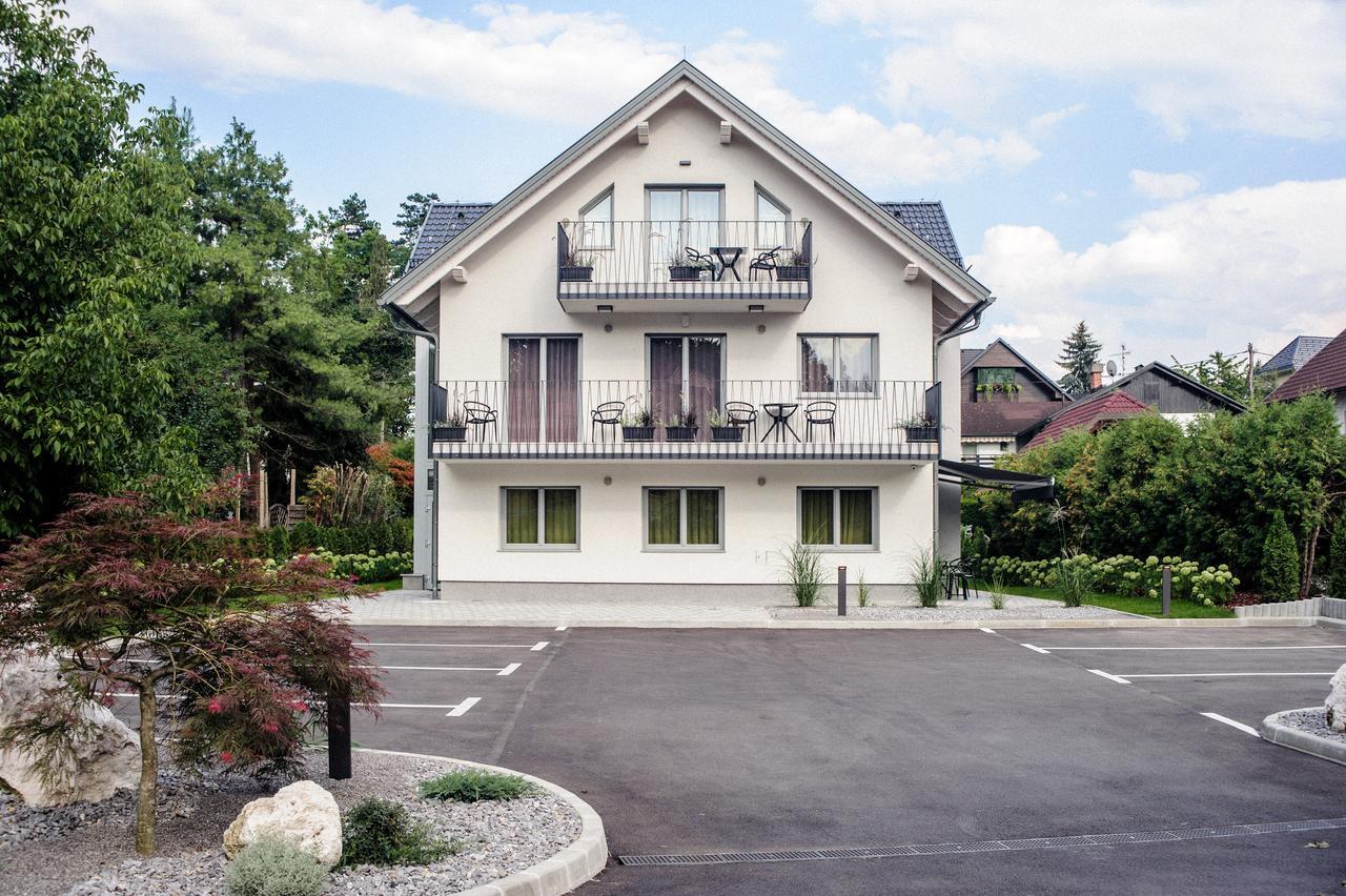 Apartments Villa Tatiana Bled Exterior photo